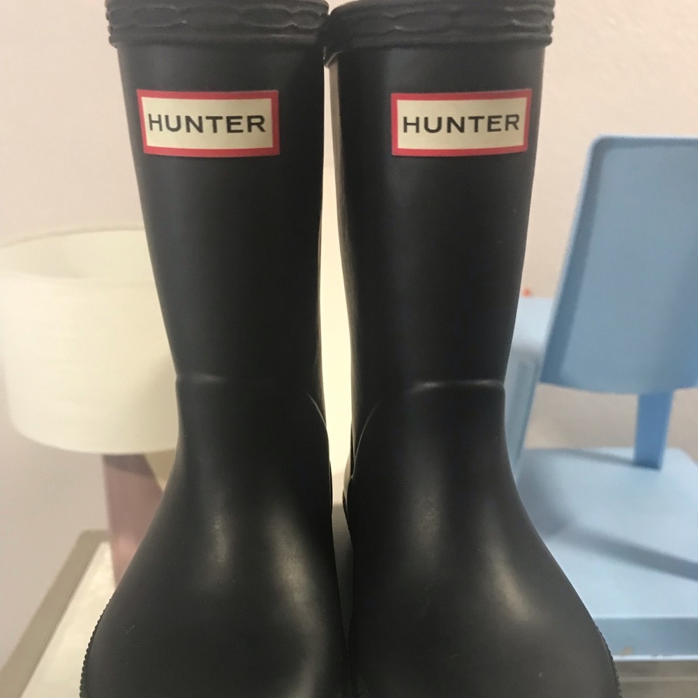 **SOLD** Toddler Black Hunter Boots